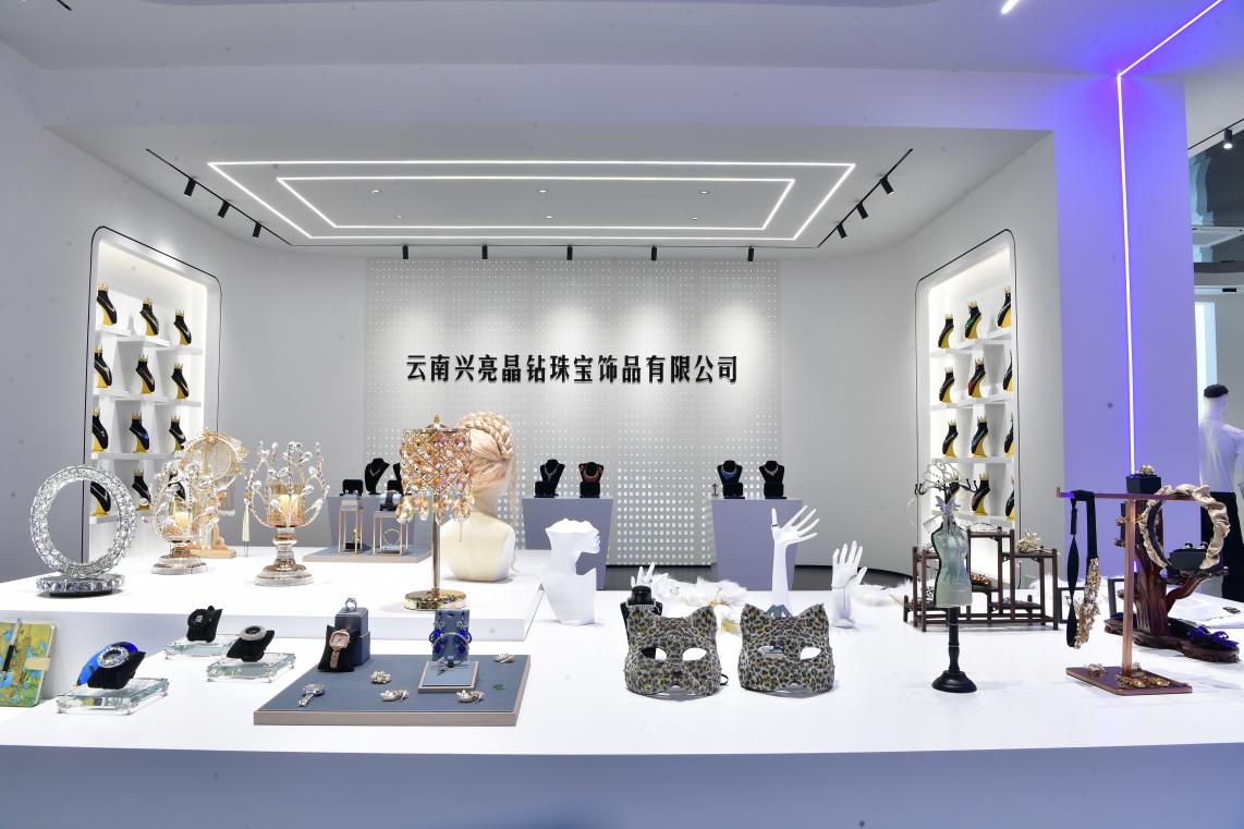 罗平产业园区:以园为核激活区域经济新引擎(图5) 罗平产业园区:以园为核激活区域经济新引擎(图5)