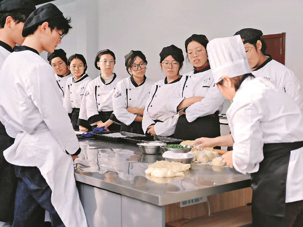 “三八”国际妇女节观察,餐饮里的滚烫生命力(图4) “三八”国际妇女节观察,餐饮里的滚烫生命力(图4)